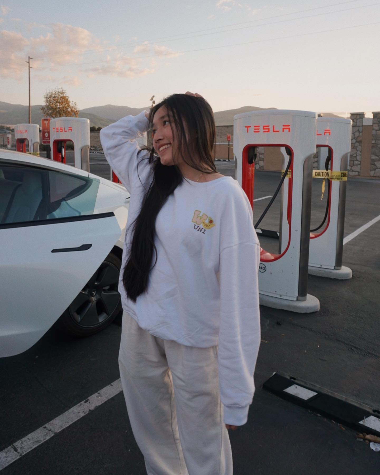 Tuổi 20 của richkid Jenny Huỳnh: Visual ng&agrave;y c&agrave;ng "nở hoa", style điệu đ&agrave; kh&aacute;c xa thời chỉ m&ecirc; &aacute;o ph&ocirc;ng- Ảnh 3.