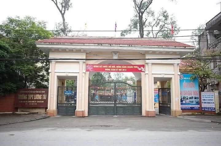 Học sinh thi thử 2,7 điểm, thi thật 9,5 điểm To&aacute;n tốt nghiệp: Trường THPT ở Bắc Ninh n&oacute;i l&yacute; do- Ảnh 1.