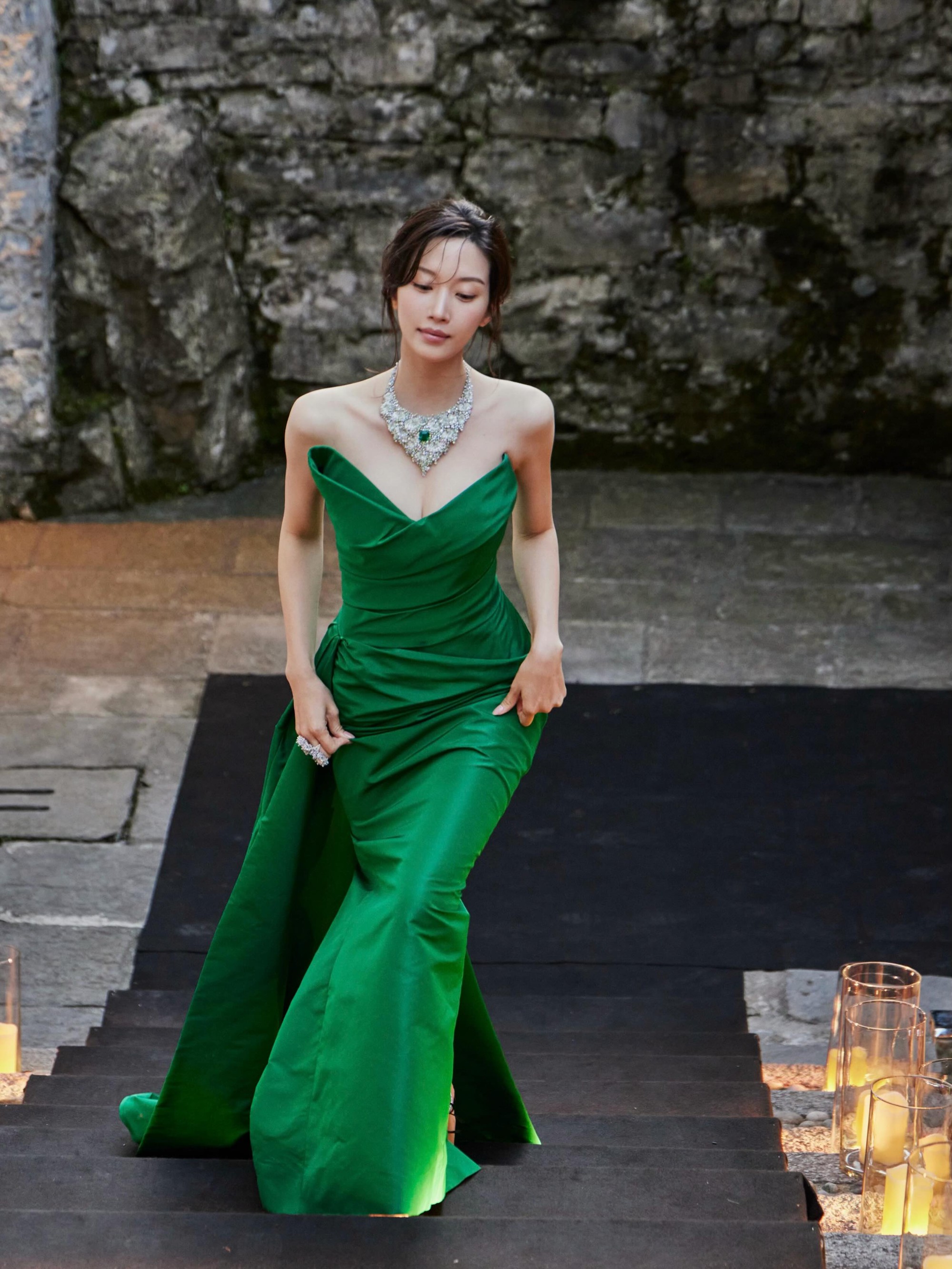Moon Ga Young lộ diện sau nghi vấn t&igrave;nh cảm với Lee Jong Suk, kh&ocirc;ng giấu được 1 điều- Ảnh 9.