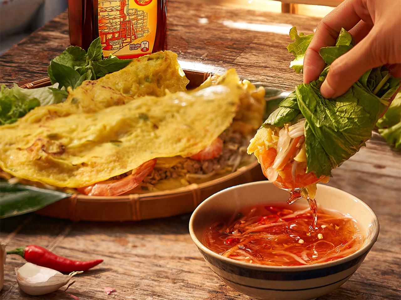 Việt Nam c&oacute; thứ nước chấm được v&iacute; như &ldquo;v&agrave;ng lỏng&rdquo; khiến cả thế giới phải đi t&igrave;m kiếm - Ảnh 7.