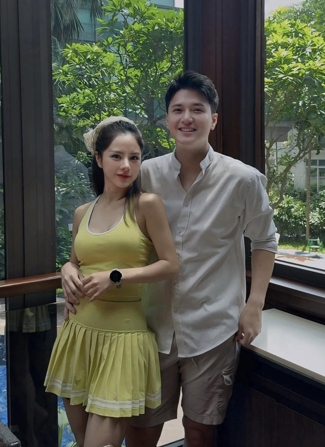 Mẹ đơn th&acirc;n cưới nam diễn vi&ecirc;n phim giờ v&agrave;ng nổi tiếng k&eacute;m 6 tuổi: "Em kh&ocirc;ng sợ chồng c&oacute; bồ"- Ảnh 2.