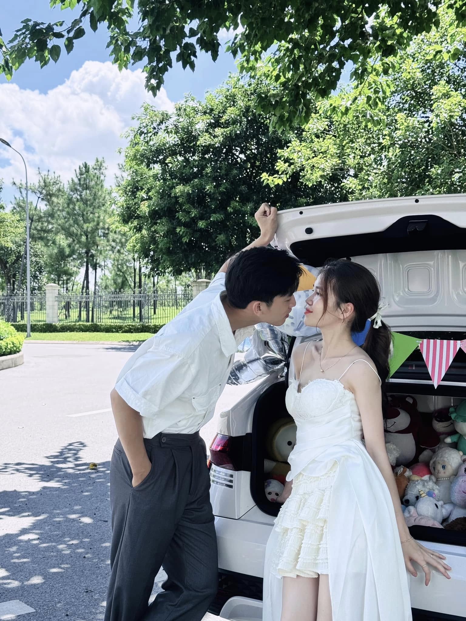 Chuyện xin bố mẹ cưới vợ của ch&agrave;ng trai 2k đang viral MXH: "Mẹ nu&ocirc;i được 4 chị em con th&igrave; mẹ nu&ocirc;i nốt bạn ấy đi"- Ảnh 2.