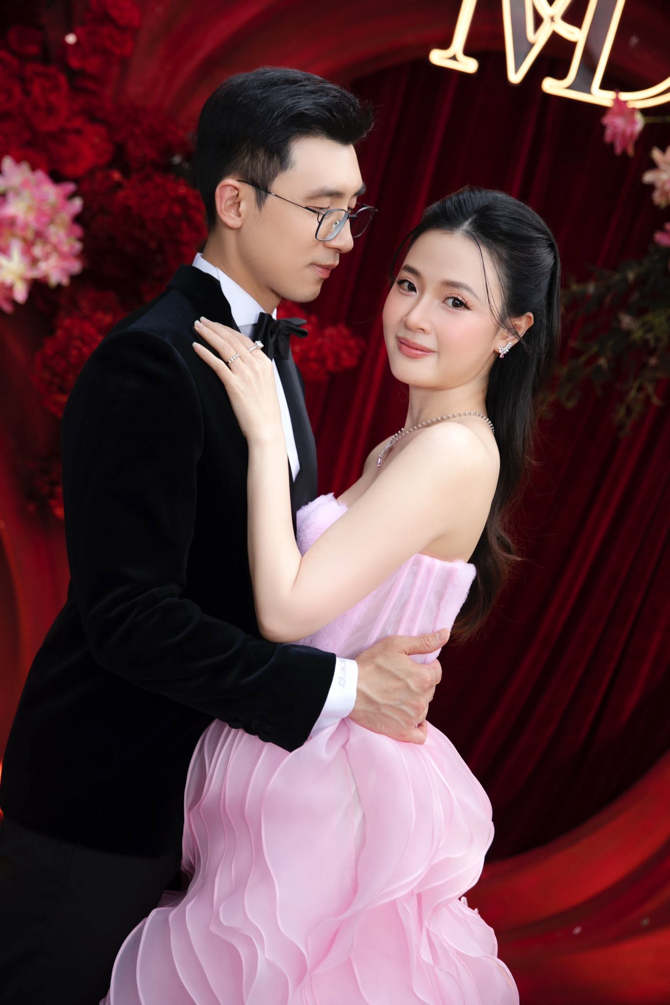 Thiếu gia Minh Đạt n&oacute;i thẳng về Midu sau kết h&ocirc;n: Nhan sắc chỉ l&agrave; phụ th&ocirc;i&hellip;- Ảnh 11.