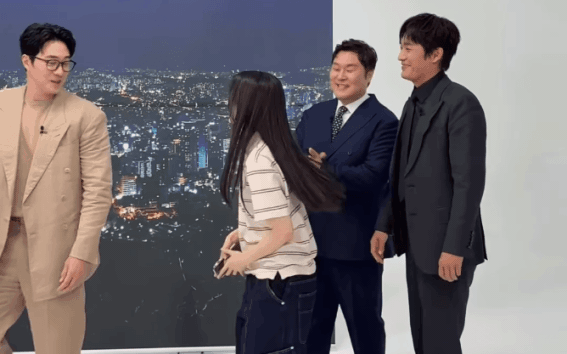 Phim H&agrave;n lập kỷ lục rating 4 năm chưa từng xuất hiện: Lượt xem vượt nửa d&acirc;n số cả nước, th&agrave;nh t&iacute;ch qu&aacute; đi&ecirc;n rồ- Ảnh 3.