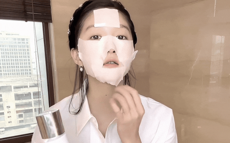 Kh&ocirc;ng c&oacute; phụ nữ xấu, chỉ c&oacute; phụ nữ lười: Đu trend chăm da mờ th&acirc;m mụn đỉnh cao 10 ph&uacute;t buổi s&aacute;ng của Quan Hiểu Đồng- Ảnh 9.
