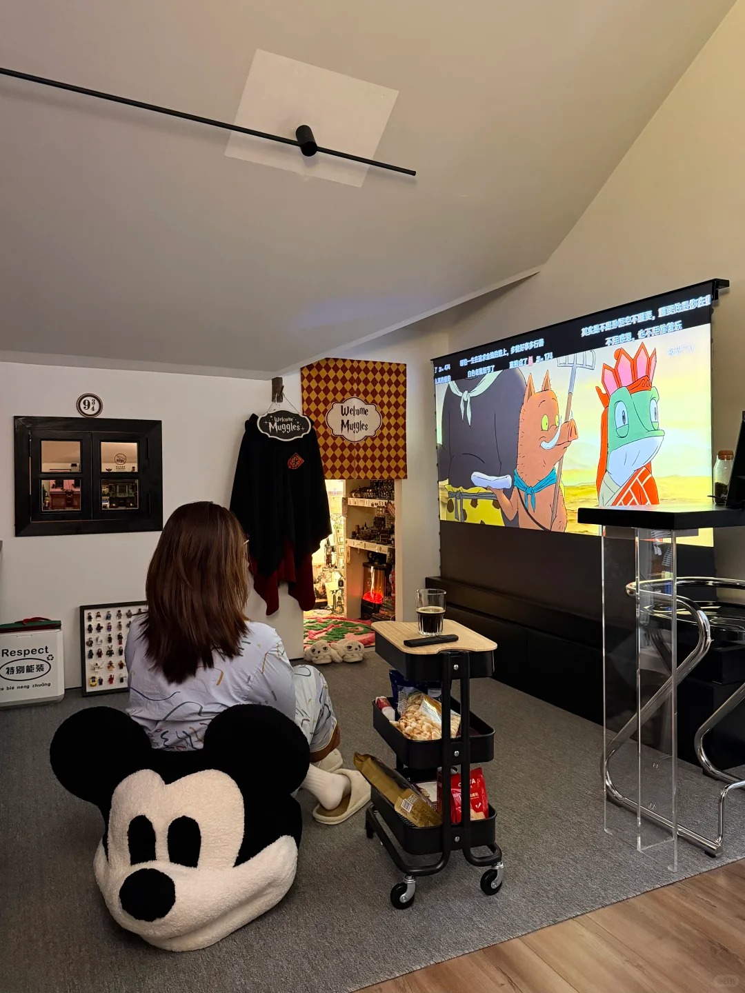 Penthouse 72m&sup2; g&acirc;y sốt v&igrave; như b&ecirc; từ Harry Potter ra- Ảnh 12.