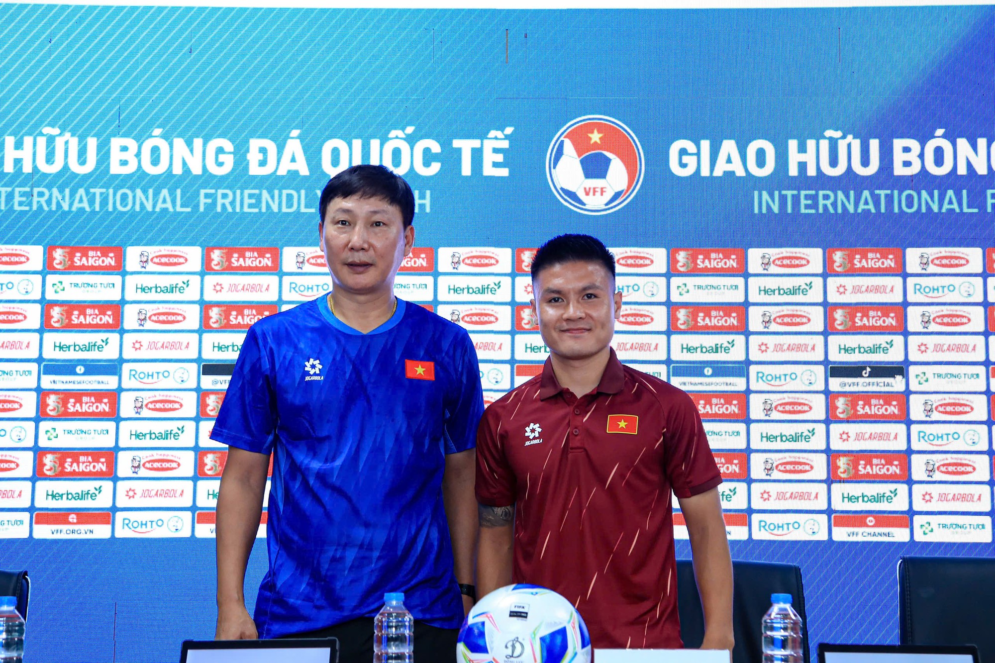 HLV Kim Sang-sik: "Tôi mong ngày ĐT Việt Nam được tham dự World Cup"- Ảnh 1.