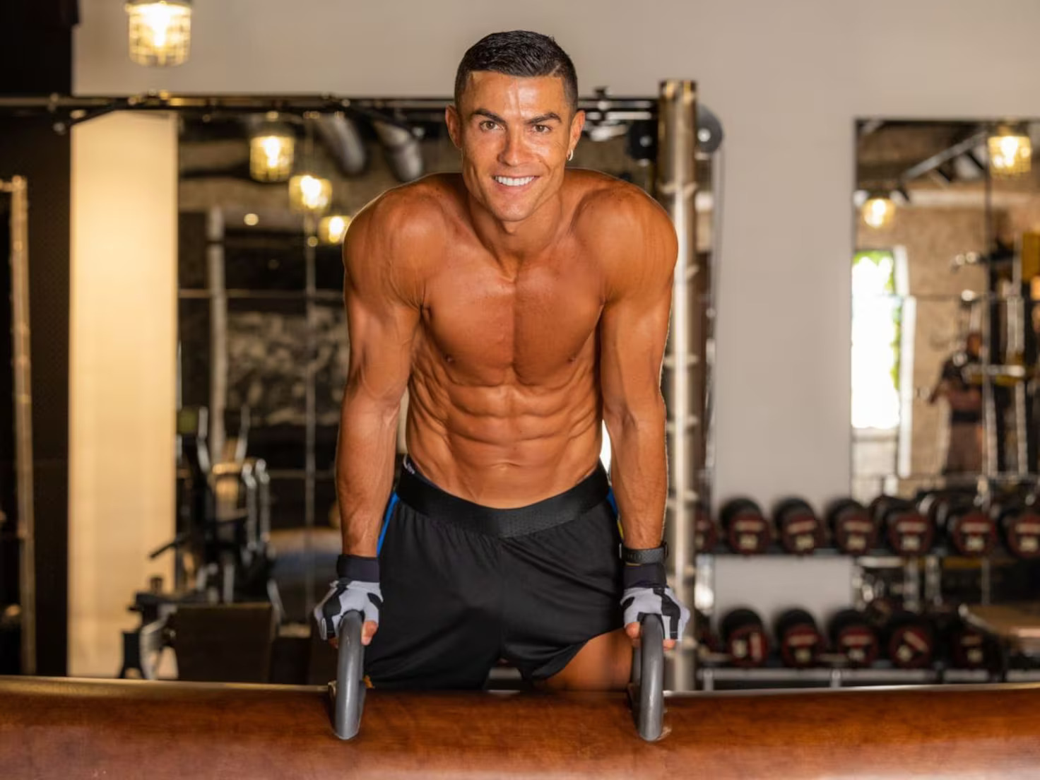 Ronaldo đang sống trong cơ thể của một người 29 tuổi- Ảnh 1.