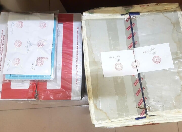 Khởi tố chủ tiệm photocopy l&agrave;m giả hơn 1.000 t&agrave;i liệu cơ quan, tổ chức- Ảnh 2.
