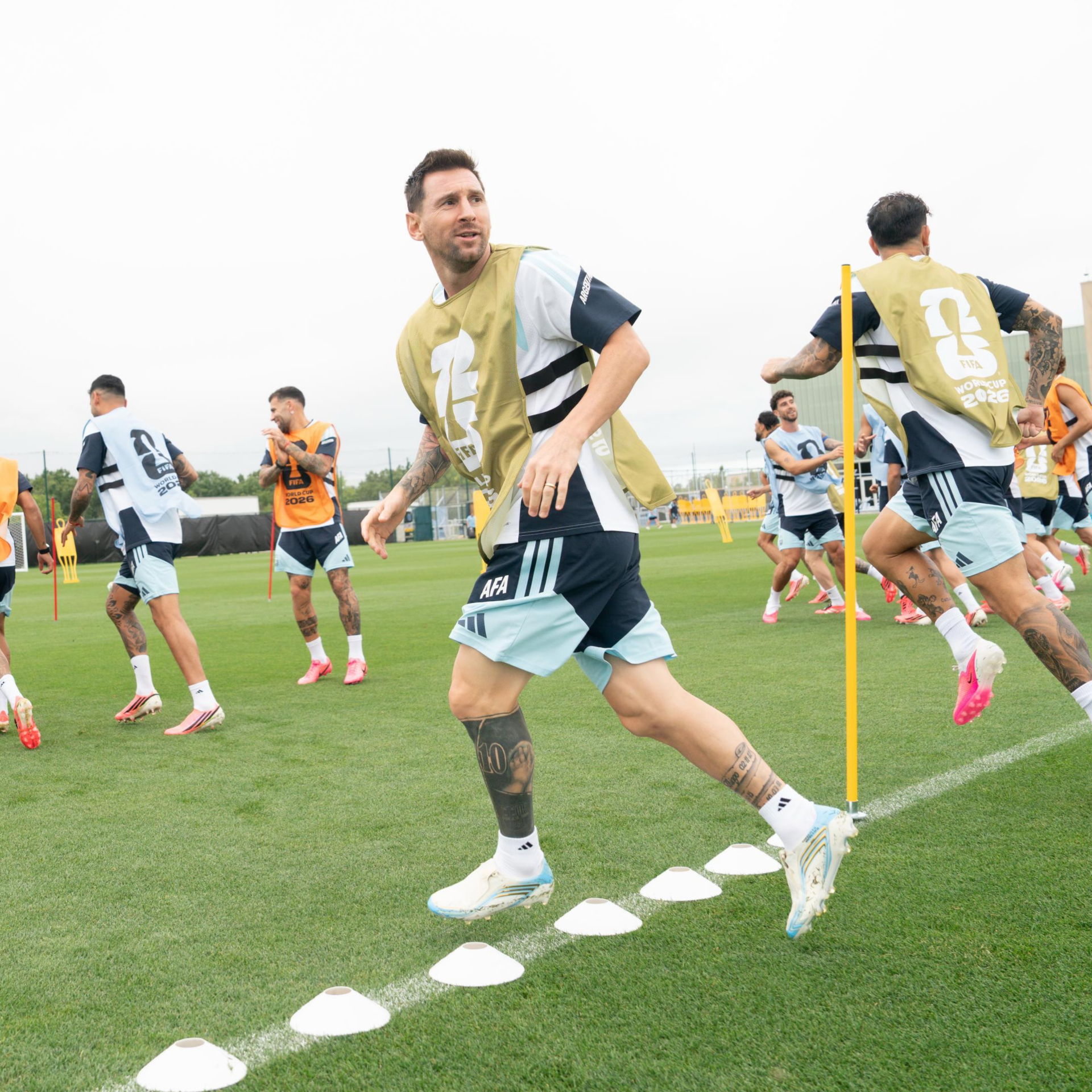 Ch&acirc;n tr&aacute;i của Messi c&oacute; gi&aacute; hơn 23,6 ngh&igrave;n tỷ, đắt hơn nhiều CLB h&agrave;ng đầu ch&acirc;u &Acirc;u- Ảnh 3.