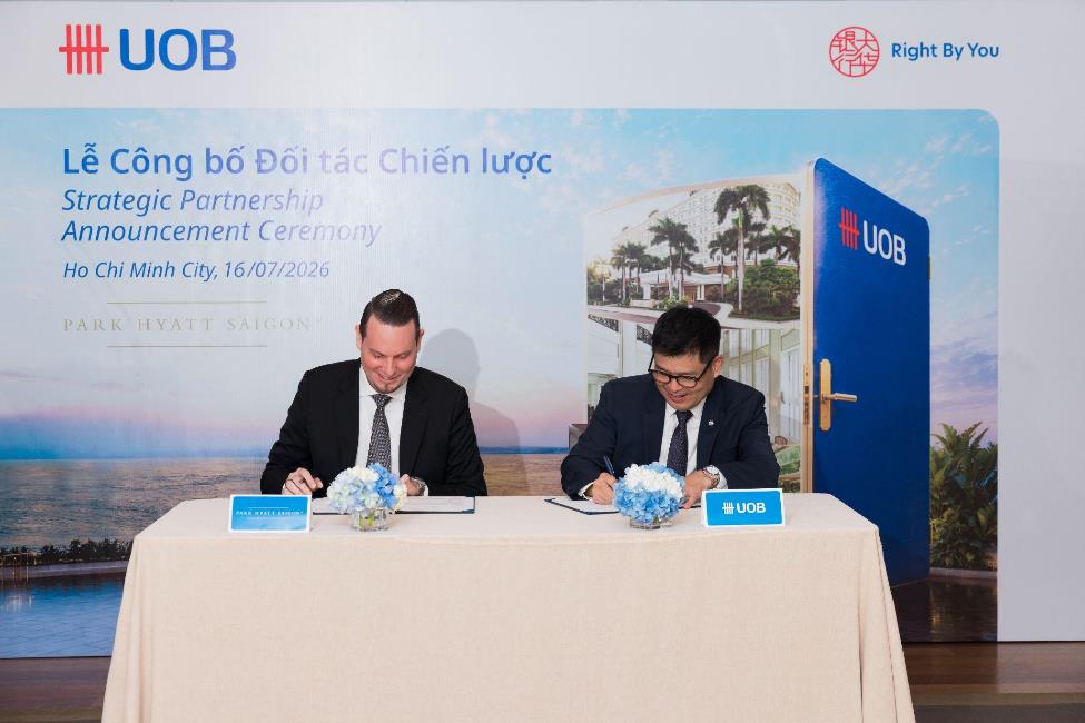 UOB Việt Nam kiến tạo những trải nghiệm đáng nhớ thông qua hợp tác chiến lược với Park Hyatt Saigon - Ảnh 2.
