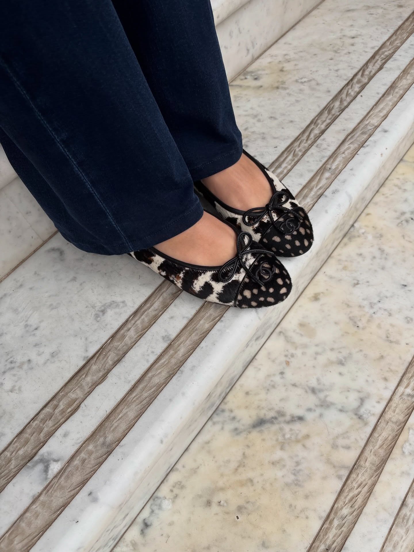 Gi&agrave;y của nh&agrave; gi&agrave;u nhưng ai cũng săn l&ugrave;ng: Chanel Ballet Flats trở th&agrave;nh Birkin của mọi b&agrave;n ch&acirc;n- Ảnh 9.