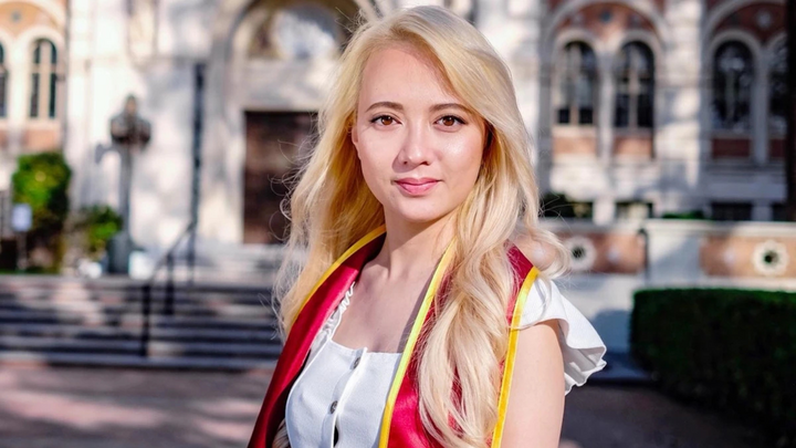 Nhan sắc "b&eacute;" Xu&acirc;n Nghi thay đổi thế n&agrave;o sau gần 3 thập kỷ đi h&aacute;t?- Ảnh 9.