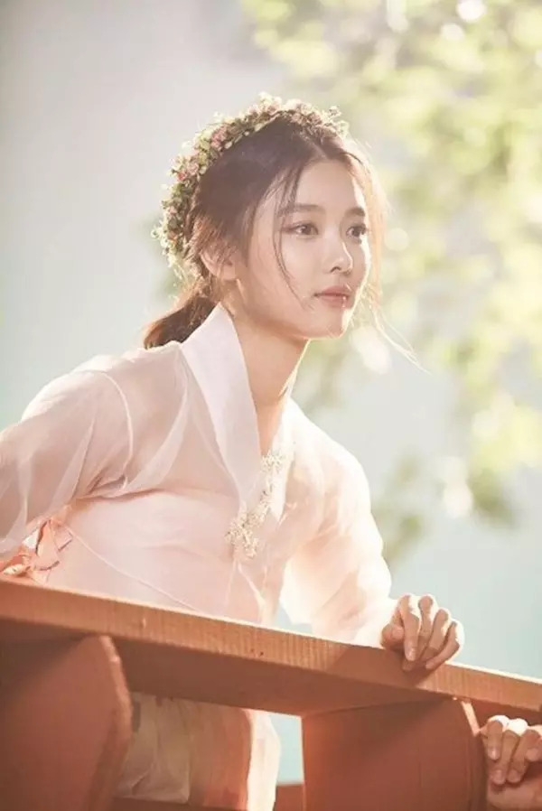 Kim Yoo Jung không còn là "em gái quốc dân"- Ảnh 8.
