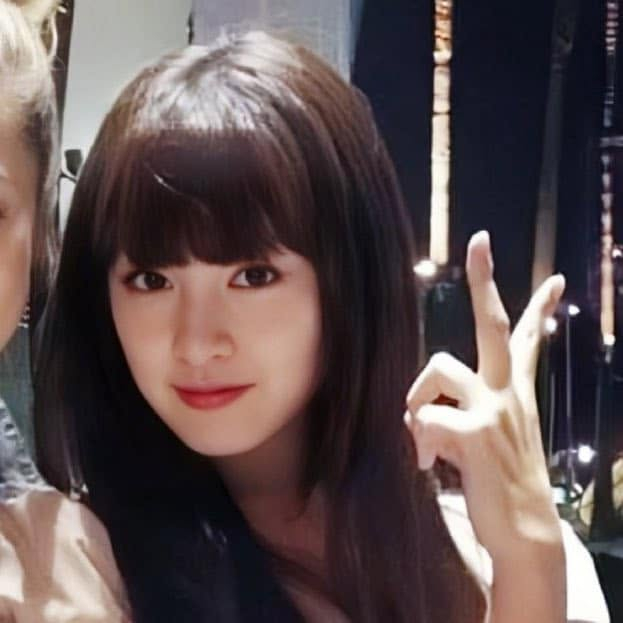 "Rachel Yoo" Kim Ji Won trẻ đến kh&oacute; tin sau 13 năm- Ảnh 9.