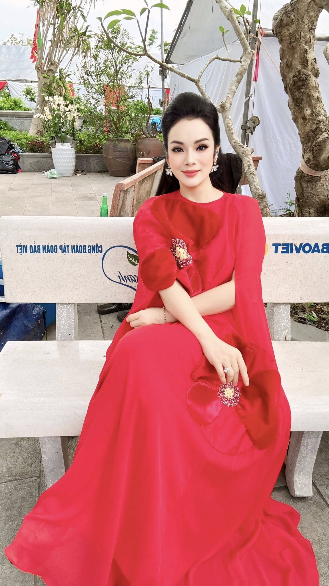 Nữ NSƯT, trưởng khoa thanh nhạc t&aacute;i h&ocirc;n với 1 viện trưởng, sở hữu biệt thự 10 ph&ograve;ng ngủ, sống đơn giản- Ảnh 2.