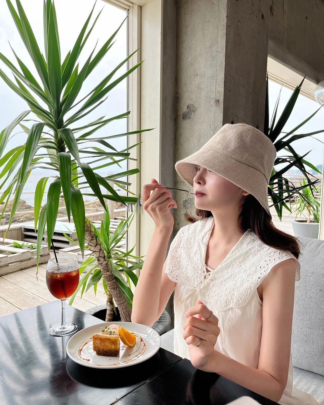 Chúng tôi là thế hệ đầu tiên tự thiết kế cuộc sống của chính mình- Ảnh 3.