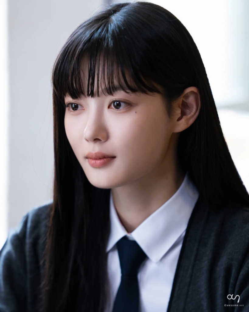 Kim Yoo Jung không còn là "em gái quốc dân"- Ảnh 9.