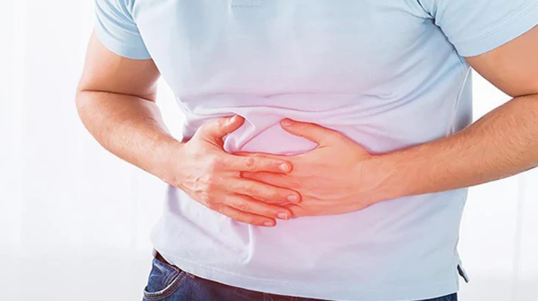 Nam sinh vi&ecirc;n "m&aacute;u trắng đục như sữa" v&igrave; kiểu ăn uống quen thuộc nhiều người m&ecirc; - Ảnh 3.
