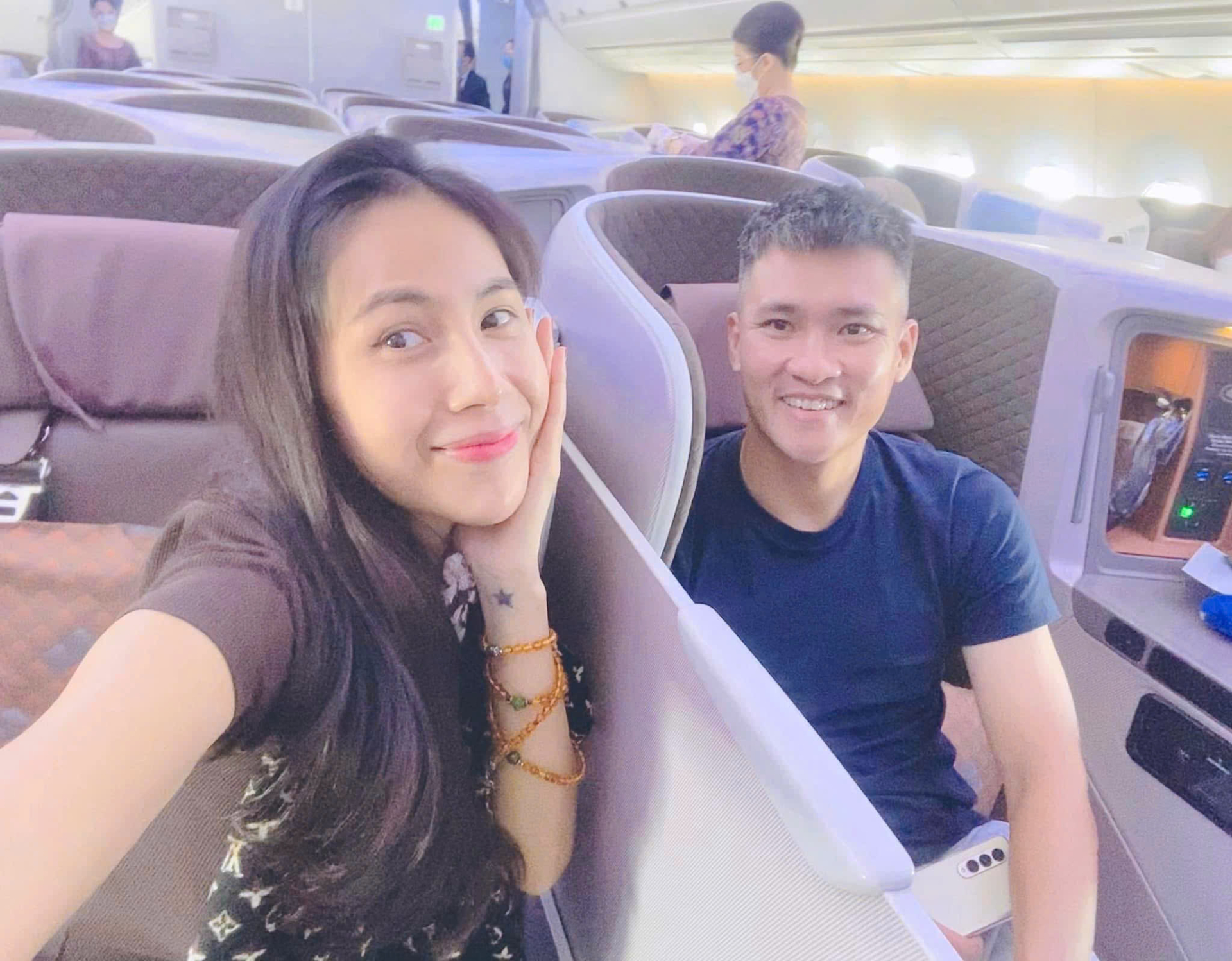 Động th&aacute;i đầu ti&ecirc;n của Thủy Ti&ecirc;n sau gần 3 th&aacute;ng ở ẩn- Ảnh 4.