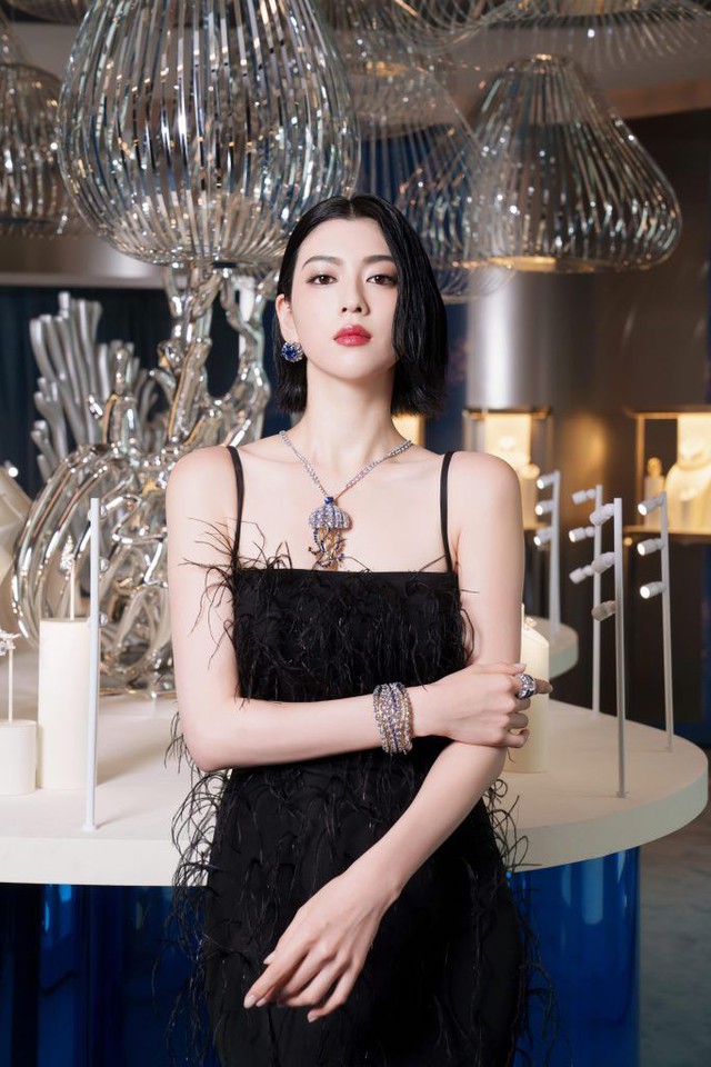 Thức uống m&agrave;u đỏ đầy ở chợ Việt gi&uacute;p b&uacute;p b&ecirc; Nhật Bản chống nắng, bơm collagen căng mọng- Ảnh 2.