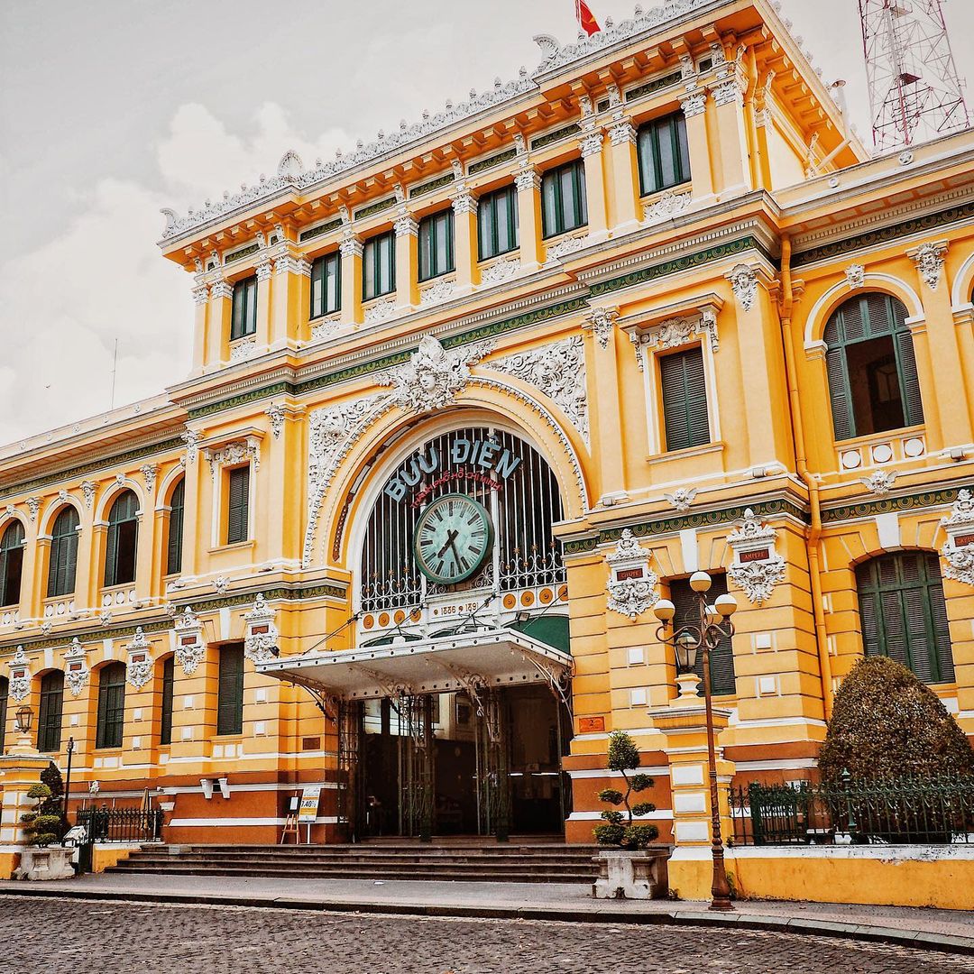 Tr&agrave;o lưu trốn mưa kỳ lạ đang g&acirc;y sốt S&agrave;i G&ograve;n: Kh&ocirc;ng th&egrave;m đi c&agrave; ph&ecirc;, giới trẻ rủ nhau kh&aacute;m ph&aacute; 5 địa điểm tuyệt đẹp n&agrave;y! - Ảnh 11.