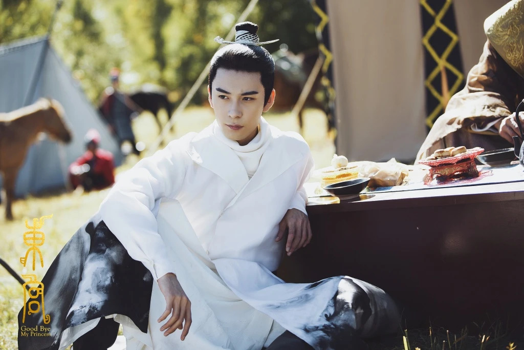 Kh&ocirc;ng ai cứu nổi th&aacute;i tử đẹp nhất showbiz: 2 th&aacute;ng c&oacute; 3 phim đều flop, h&agrave;o quang lụi t&agrave;n qu&aacute; nhanh- Ảnh 1.