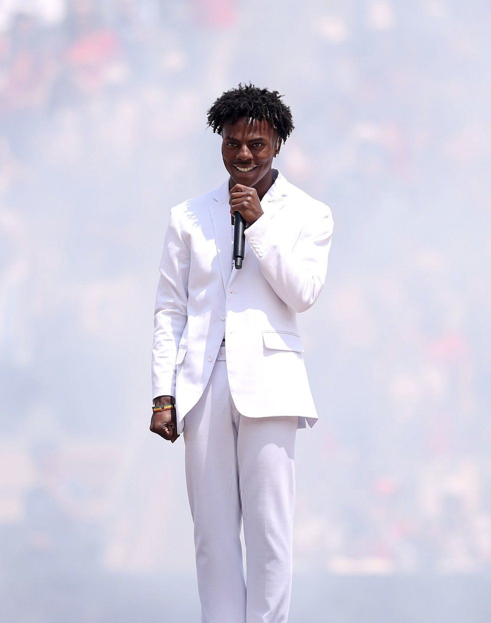 Gallery - YouTuber giật spotlight dàn sao tại Bế mạc World Cup: IShowSpeed hát quá hay, đủ hiểu vì sao vượt mặt cả Shakira và Lisa - image 5