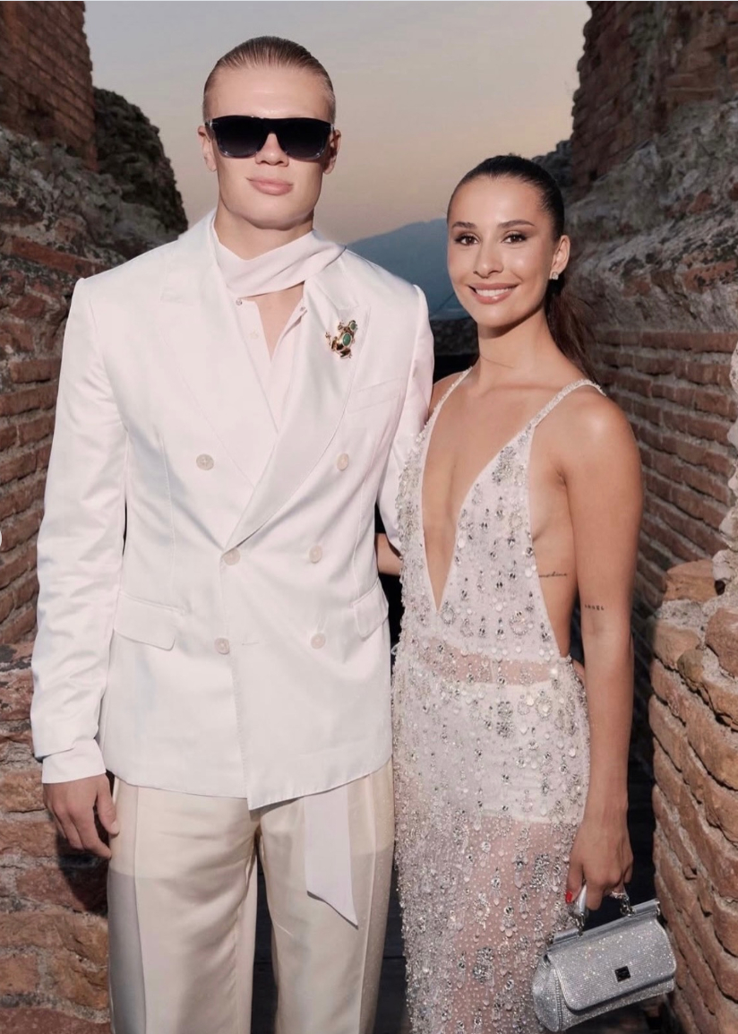 "Thanh mai trúc mã" của Erling Haaland: Không phải fashionista nhưng mặc gì cũng đẹp- Ảnh 21.