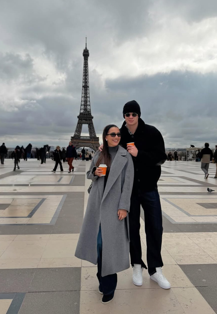 "Thanh mai trúc mã" của Erling Haaland: Không phải fashionista nhưng mặc gì cũng đẹp- Ảnh 2.
