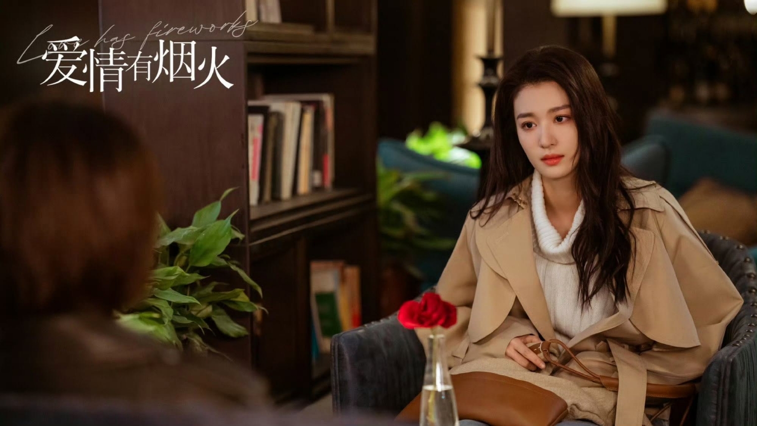 Phim Trung Quốc tưởng flop lại l&ecirc;n top 1 li&ecirc;n tục: Cặp ch&iacute;nh diễn như kh&ocirc;ng diễn, đ&uacute;ng chuẩn hữu xạ tự nhi&ecirc;n hương- Ảnh 5.
