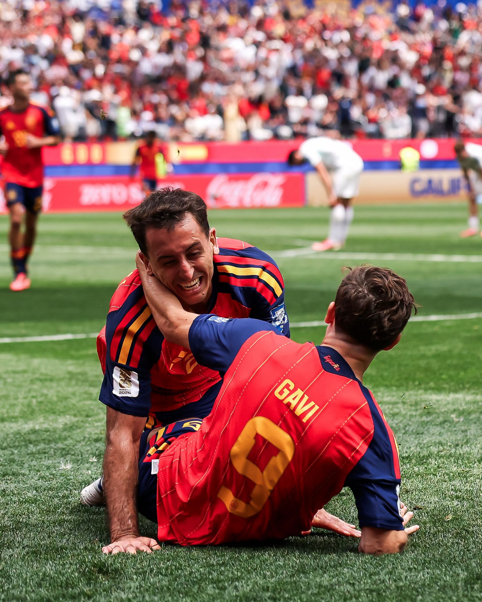 T&acirc;y Ban Nha đ&egrave; bẹp &Aacute;o 3-0, chấm dứt 16 năm chờ đợi ở v&ograve;ng knock-out World Cup - Ảnh 4.