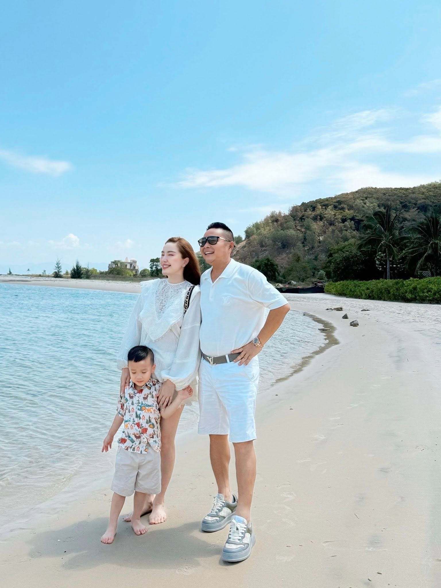 Nhan sắc n&oacute;ng bỏng của "c&ocirc;ng ch&uacute;a showbiz" sinh con trai cho đại gia H&agrave; Tĩnh- Ảnh 6.