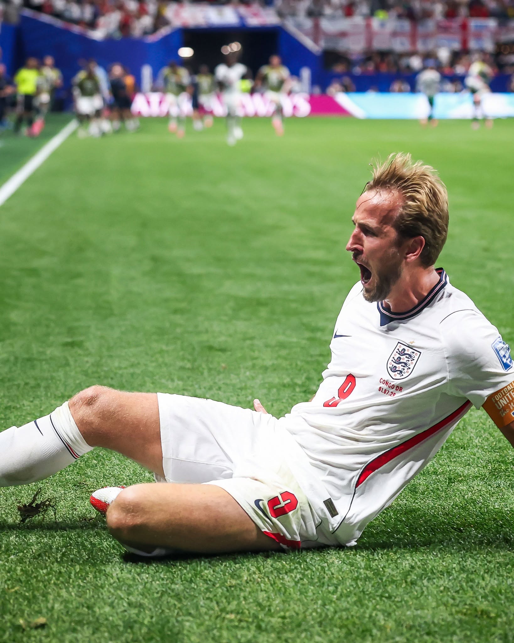 Harry Kane "ăn vạ"? - Ảnh 2.