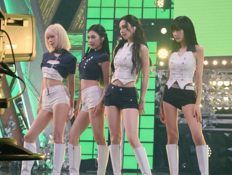 Sắc v&oacute;c đều tăm tắp của tứ đại mỹ nh&acirc;n showbiz, c&oacute; thể đẹp hơn được nữa kh&ocirc;ng!- Ảnh 1.