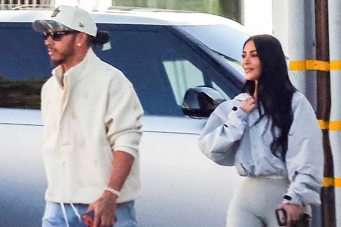 Nhà Kardashian - Jenner và những ngã rẽ tình yêu: Người hạnh phúc, người chọn độc thân - Ảnh 2.
