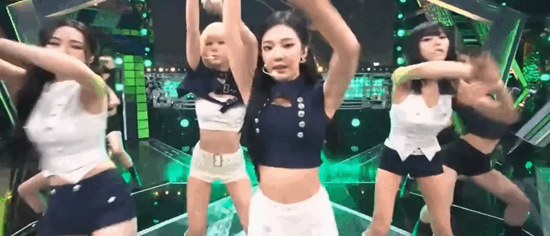 Sắc v&oacute;c đều tăm tắp của tứ đại mỹ nh&acirc;n showbiz, c&oacute; thể đẹp hơn được nữa kh&ocirc;ng!- Ảnh 2.