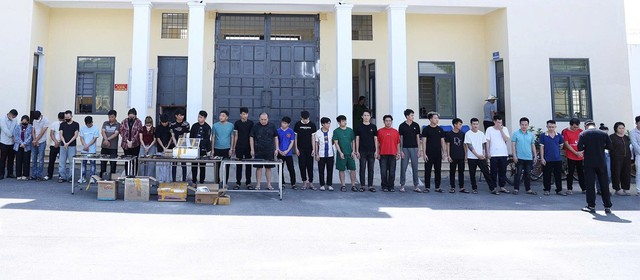 C&ocirc;ng an điều tra c&aacute;c giao dịch từ 1 tỷ đến 3 tỷ đồng: Một phi&ecirc;n dịch c&ugrave;ng nhiều người bị bắt- Ảnh 1.