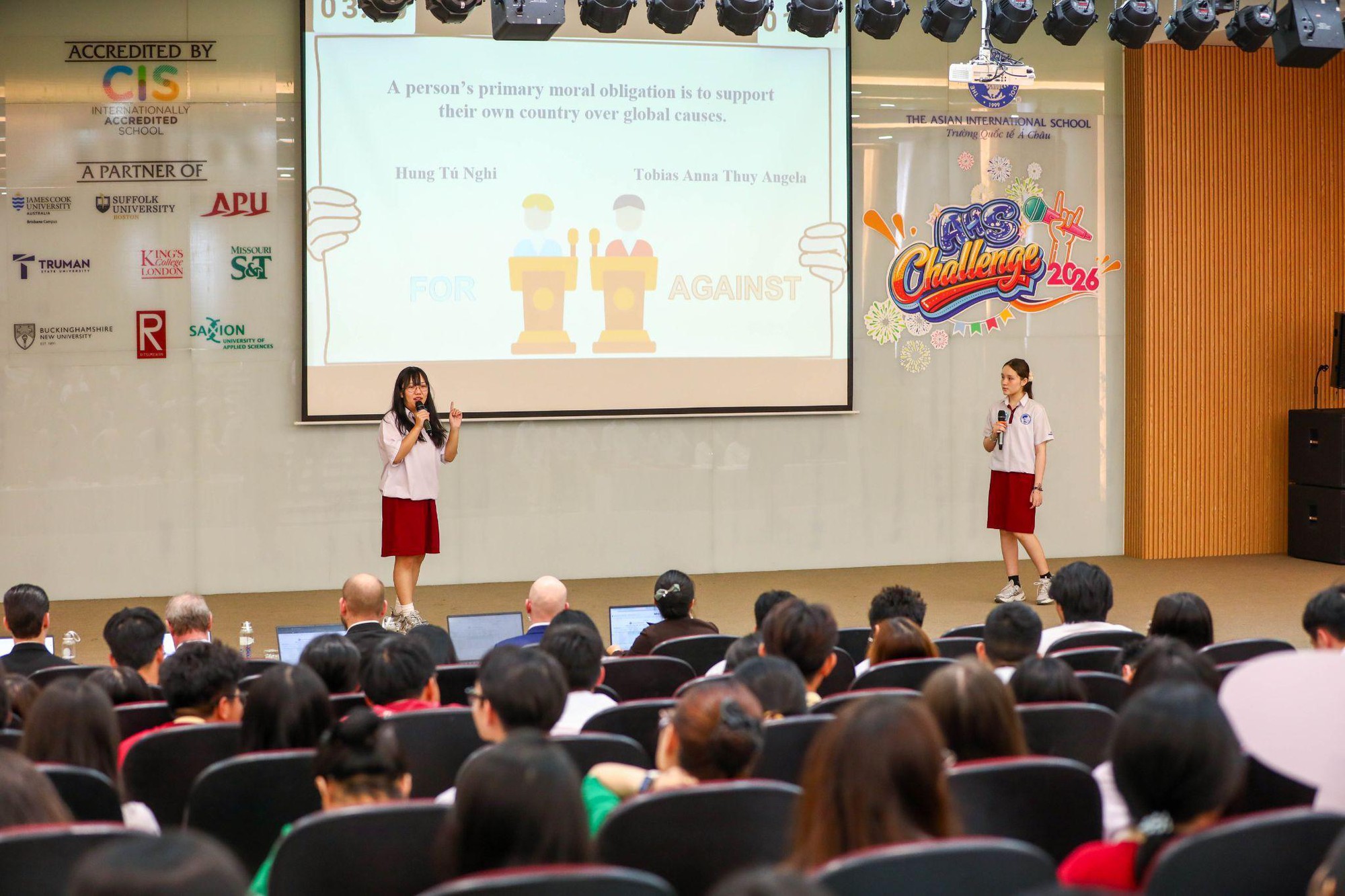 H&agrave;nh tr&igrave;nh từ Asian School đến những giảng đường danh gi&aacute; to&agrave;n cầu - Ảnh 3.
