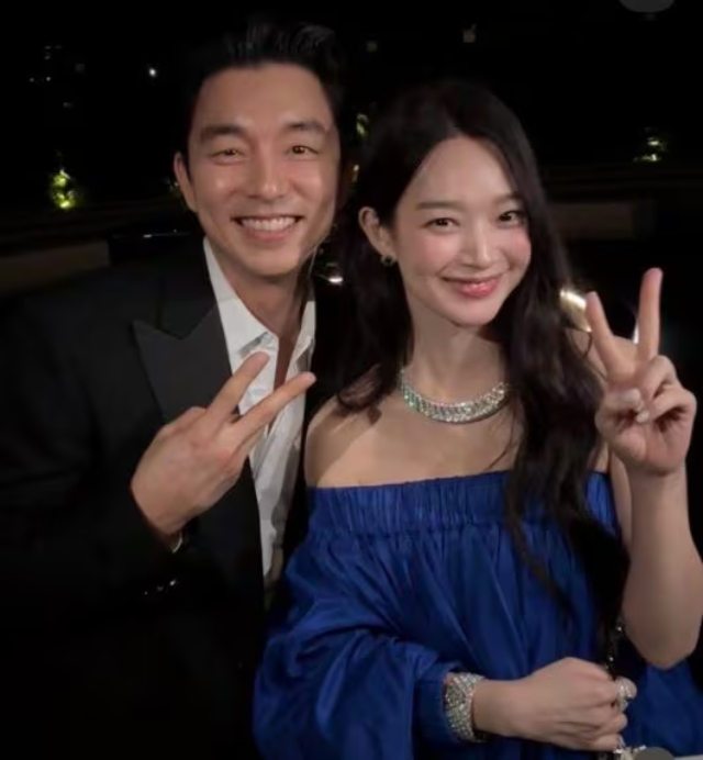 Chuyện g&igrave; vừa xảy ra với Shin Min Ah - Kim Woo Bin?- Ảnh 1.