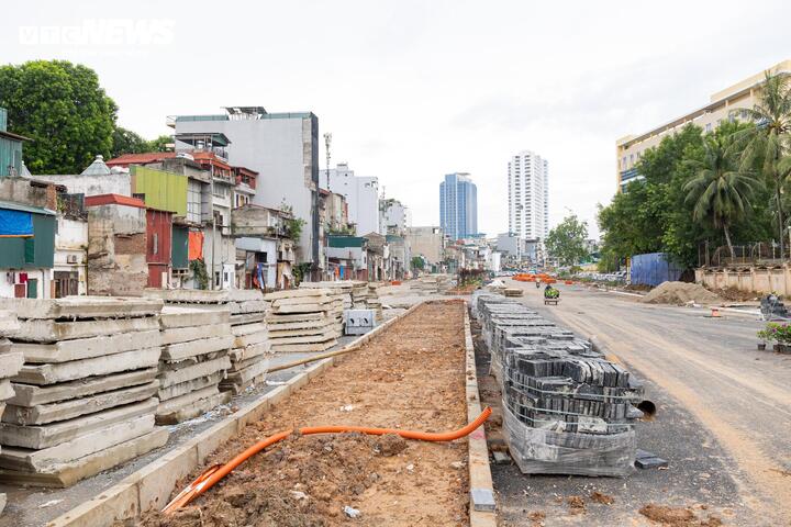 H&agrave; Nội tăng tốc thi c&ocirc;ng đường 'đắt nhất h&agrave;nh tinh', quyết th&ocirc;ng xe trước 2/9- Ảnh 5.
