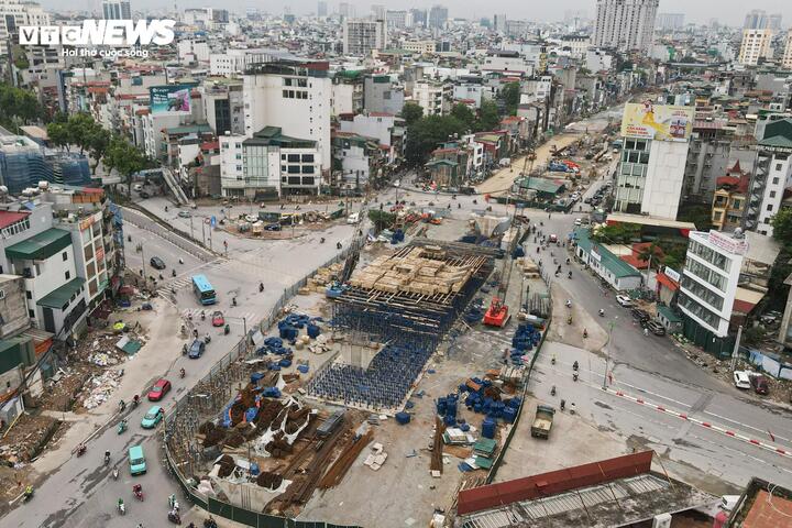 H&agrave; Nội tăng tốc thi c&ocirc;ng đường 'đắt nhất h&agrave;nh tinh', quyết th&ocirc;ng xe trước 2/9- Ảnh 16.