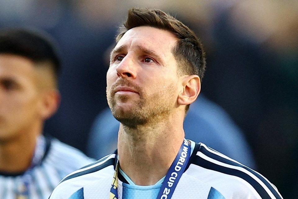 Messi 2 lần thất bại tại chung kết World Cup với c&ugrave;ng tỷ số 0-1, Rihanna bị r&eacute;o t&ecirc;n- Ảnh 1.