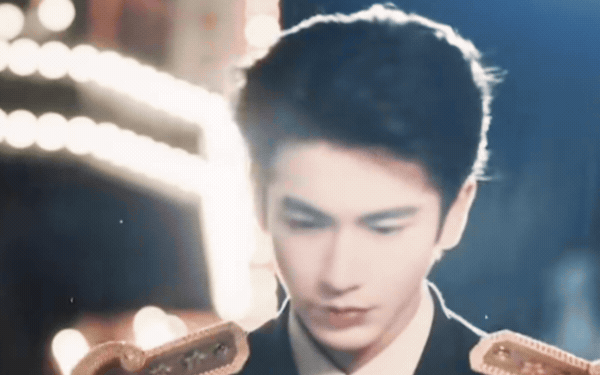Trương Lăng H&aacute;ch đừng n&oacute;i nữa!- Ảnh 1.