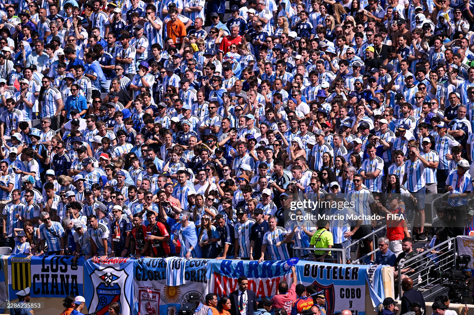 Tổng thống Argentina tuyên bố nghỉ lễ toàn quốc để đón đội tuyển trở về dù không vô địch World Cup 2026- Ảnh 1.