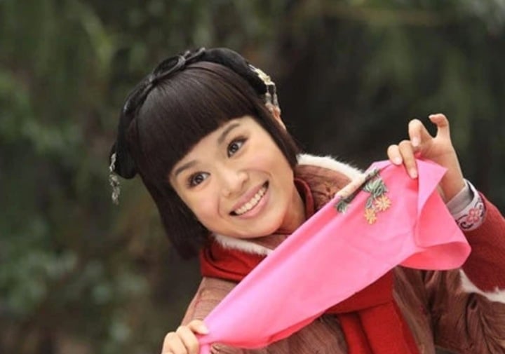 "Ngũ đại hoa đ&aacute;n TVB" từng gi&agrave;nh ng&ocirc;i &Aacute; hậu, U50 vi&ecirc;n m&atilde;n b&ecirc;n '&ocirc;ng tr&ugrave;m hộp đ&ecirc;m'- Ảnh 1.