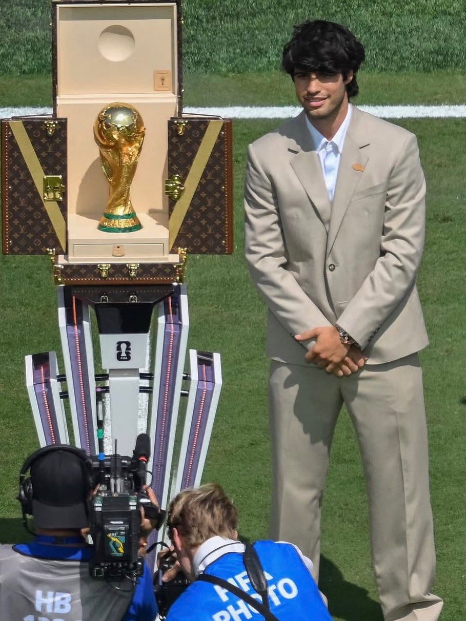 Kết th&uacute;c World Cup 2026, thứ viral nhất lại l&agrave; m&aacute;i t&oacute;c của Carlos Alcaraz!- Ảnh 4.