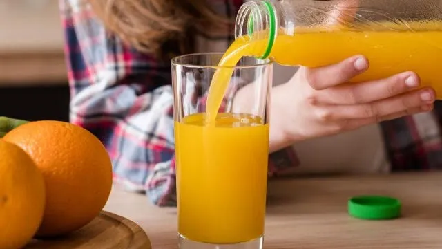 Đừng để chữ "healthy" đ&aacute;nh lừa: 3 m&oacute;n ăn s&aacute;ng nhiều người m&ecirc; mẩn nhưng lại &acirc;m thầm khiến bạn nạp qu&aacute; nhiều đường v&agrave; calo- Ảnh 1.