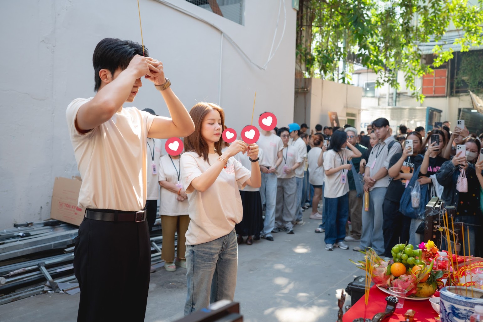 Vbiz mới c&oacute; 1 cặp đ&ocirc;i đ&uacute;ng chuẩn combo nhan sắc: Nh&agrave; g&aacute;i l&agrave; DJ đẹp nhất Việt Nam, nh&agrave; trai l&agrave; mỹ nam ngh&igrave;n tỷ- Ảnh 1.