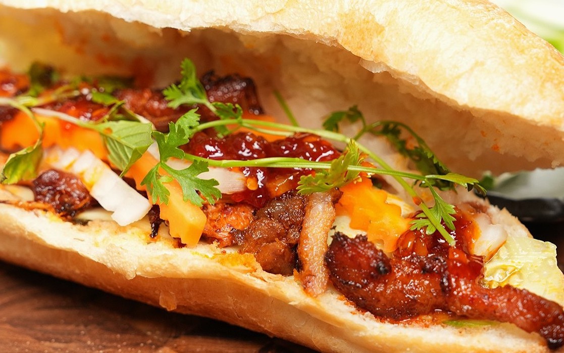 Người đàn ông 69 tuổi nguy kịch từ nốt ruồi "lạ", bác sĩ chỉ mặt điểm tên dấu hiệu "chí mạng" nhiều người bỏ qua - Ảnh 2.